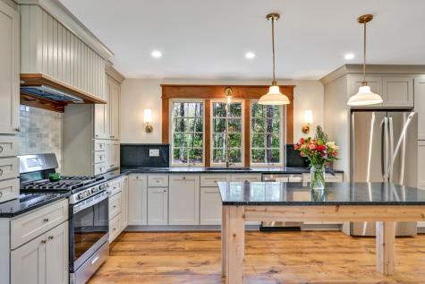 6 Lakewood Estates Rome ME 04963