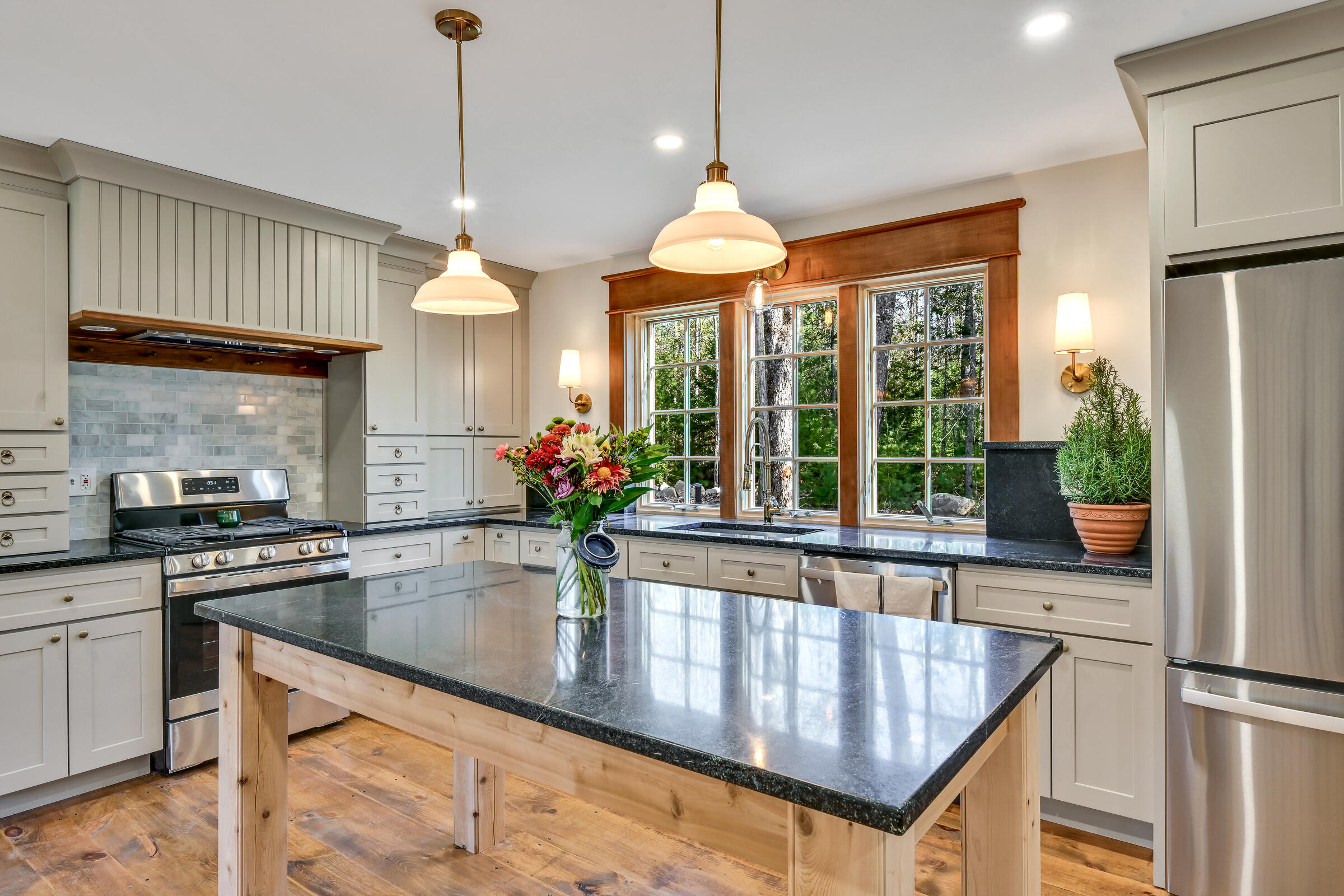 6 Lakewood Estates Rome ME 04963