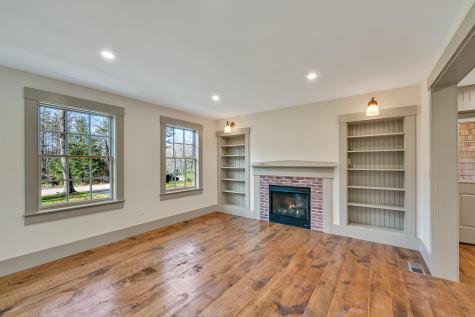 6 Lakewood Estates Rome ME 04963