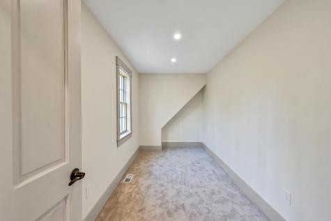 6 Lakewood Estates Rome ME 04963