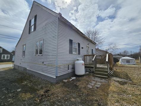 134 Carver Street Waterville ME 04901