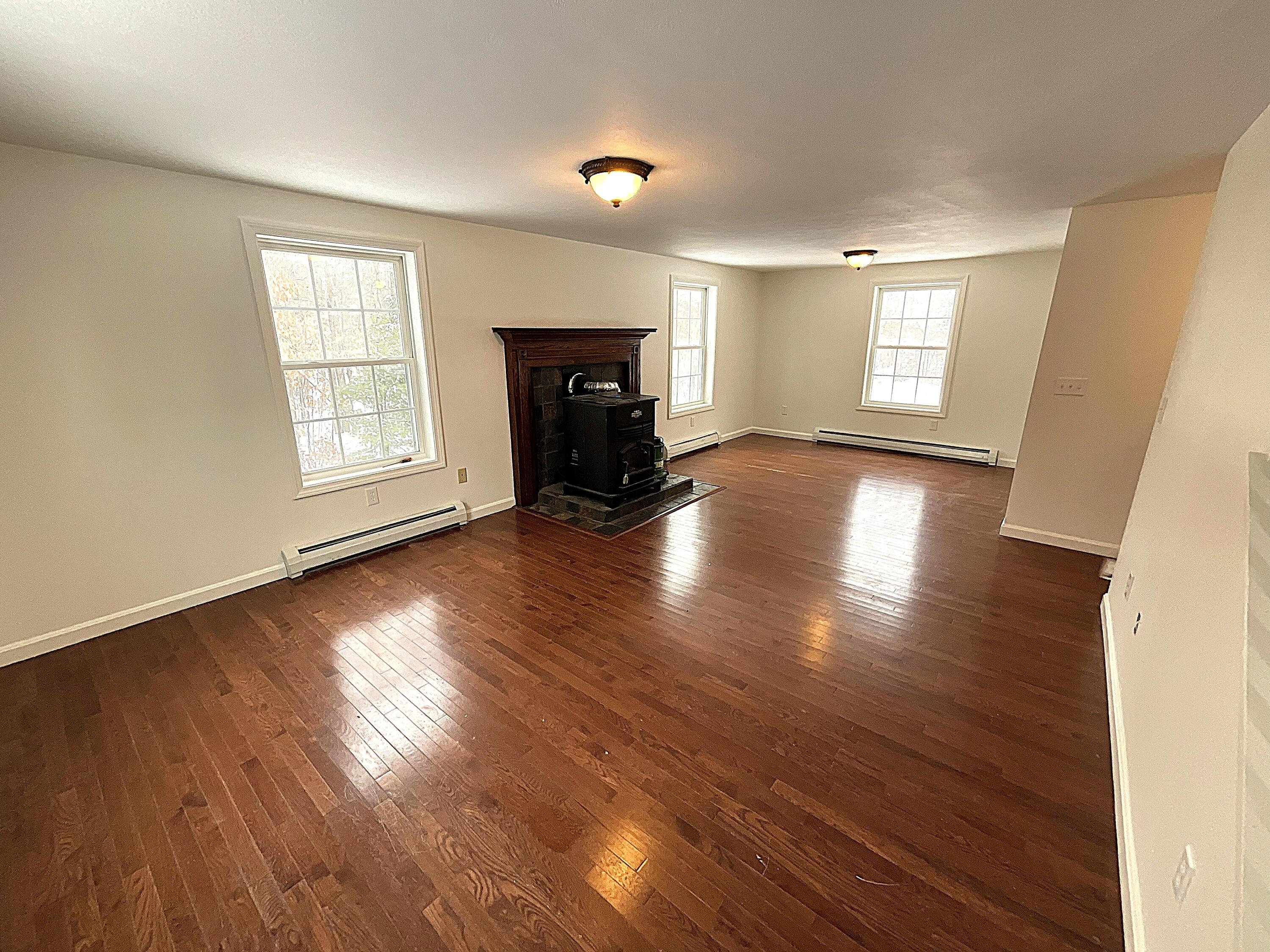 8 Evergreen Circle Limington ME 04049