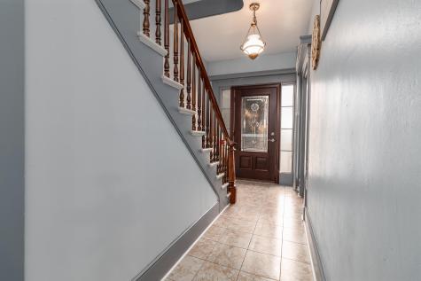 54 High Street Paris ME 04281