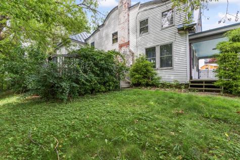 62 Warren Street Rockland ME 04841