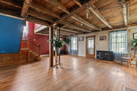 62 Warren Street Rockland ME 04841