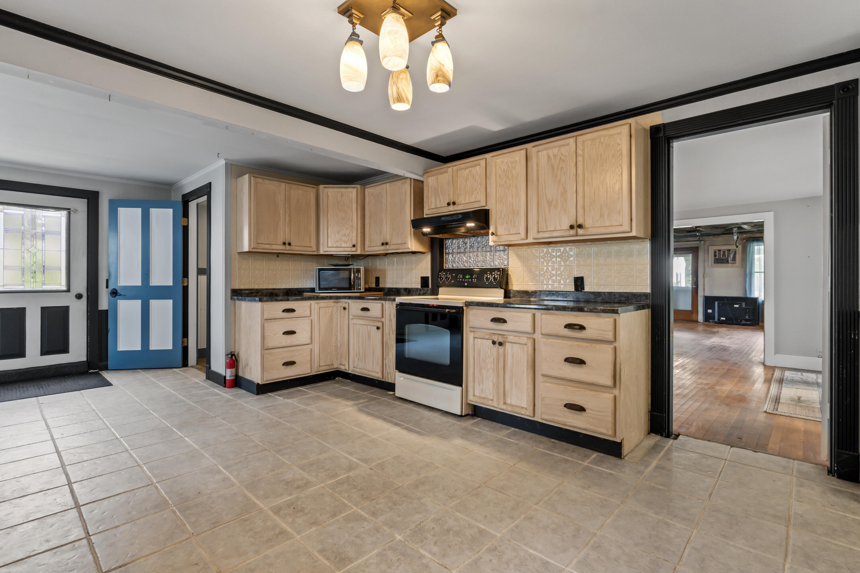 62 Warren Street Rockland ME 04841