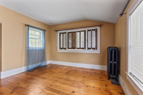 62 Warren Street Rockland ME 04841