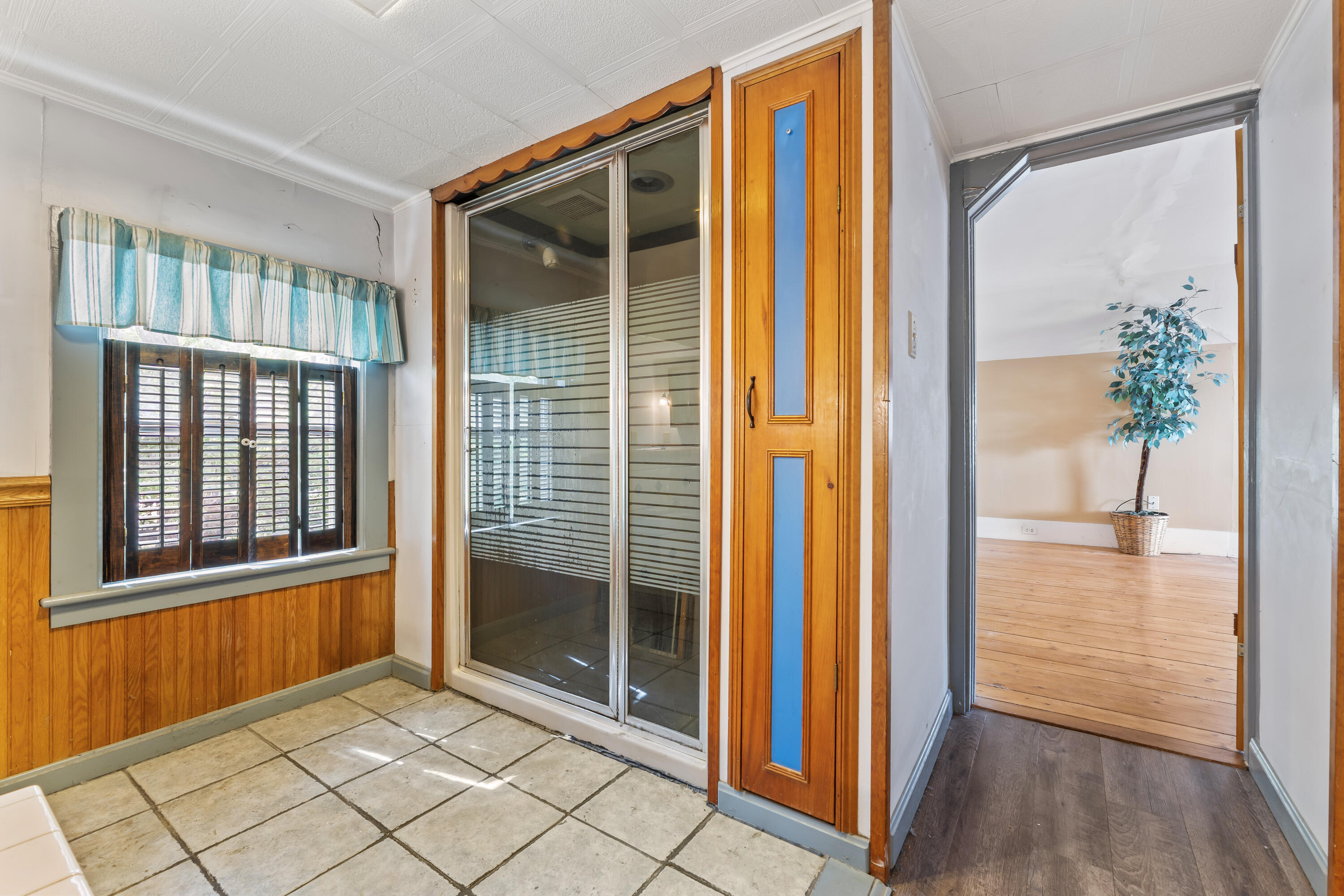 62 Warren Street Rockland ME 04841