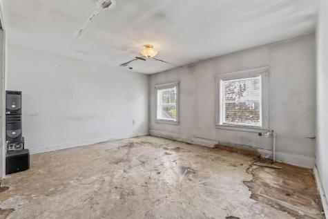 62 Warren Street Rockland ME 04841