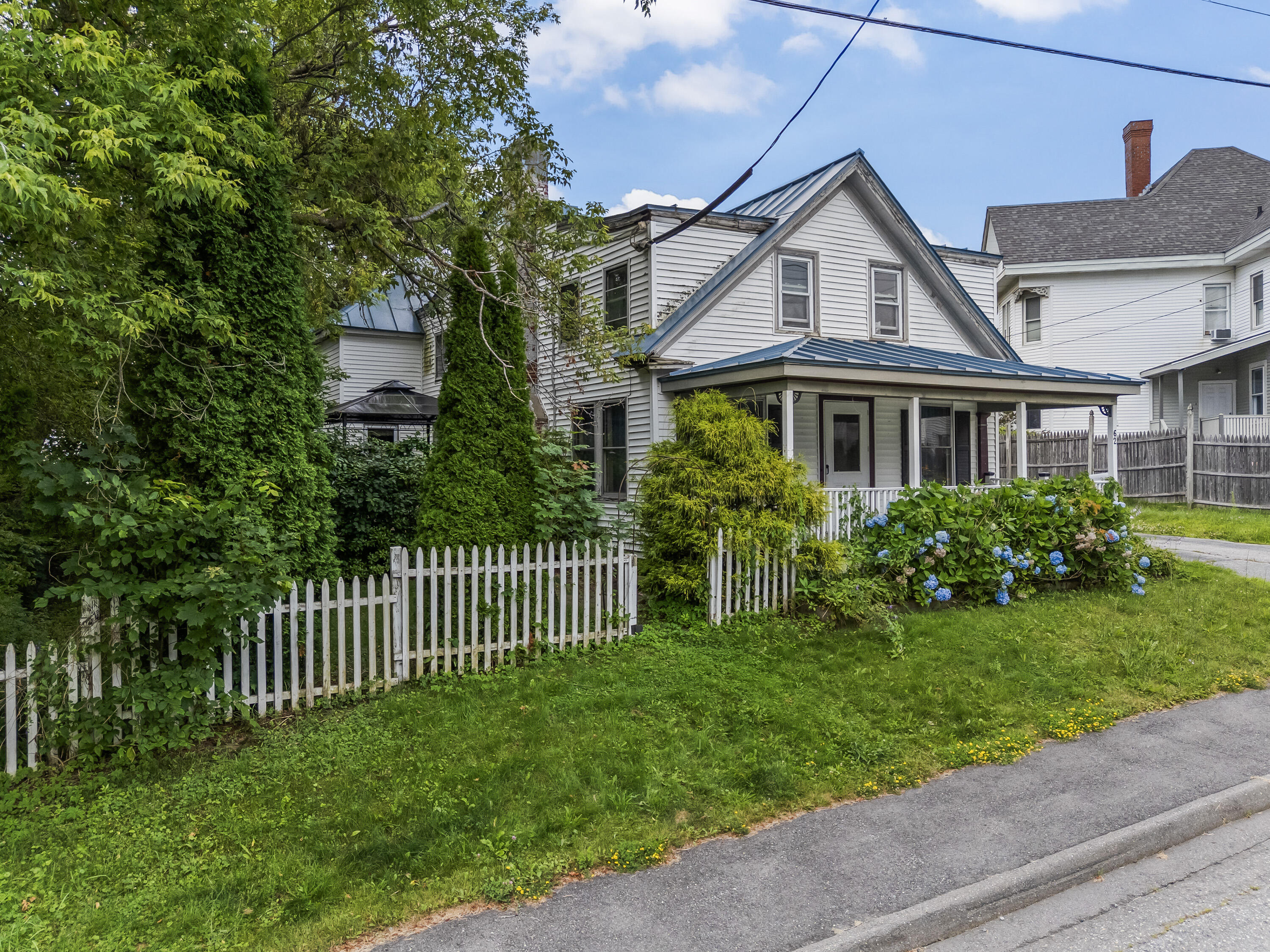 62 Warren Street Rockland ME 04841