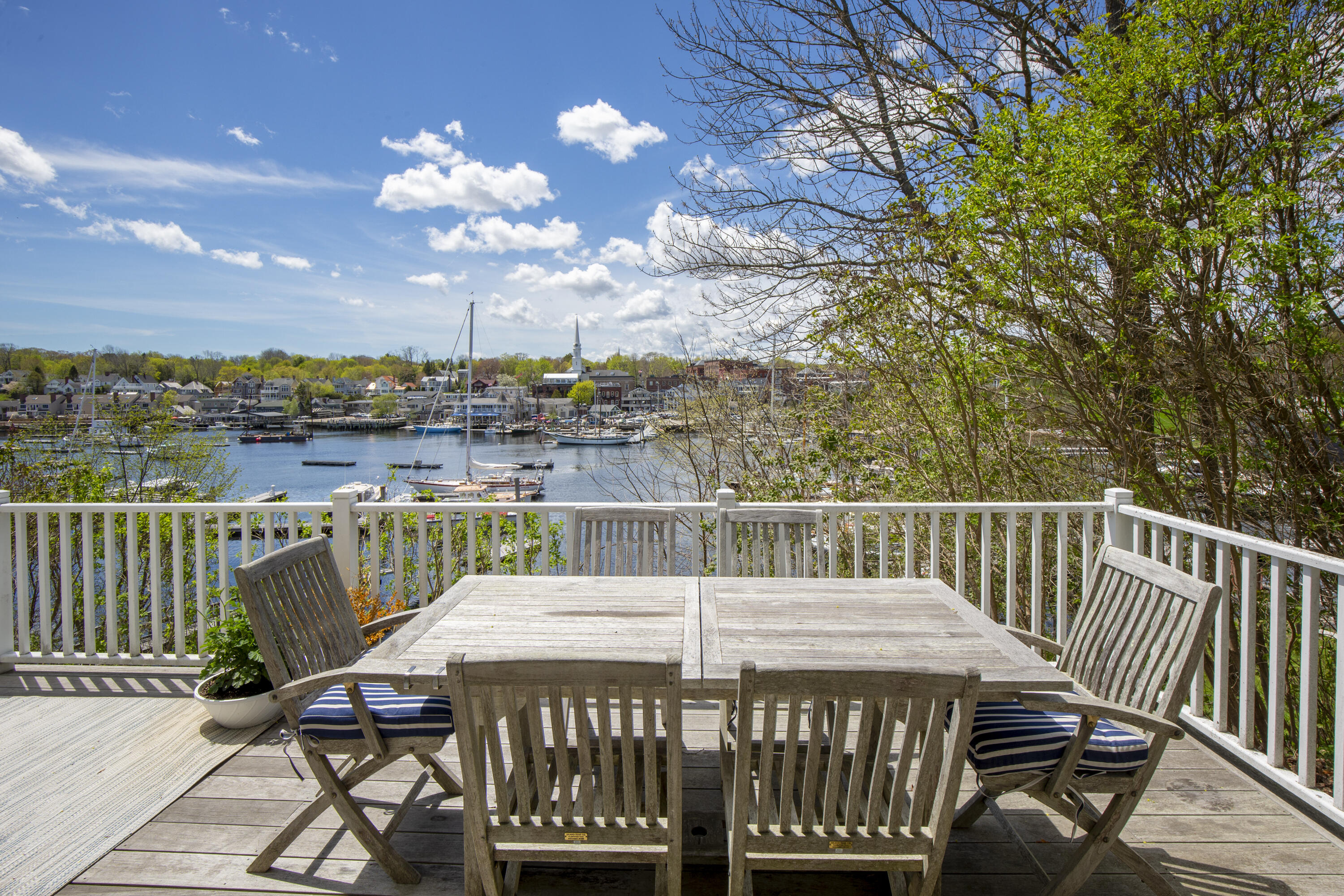 25 Sea Street Camden ME 04843