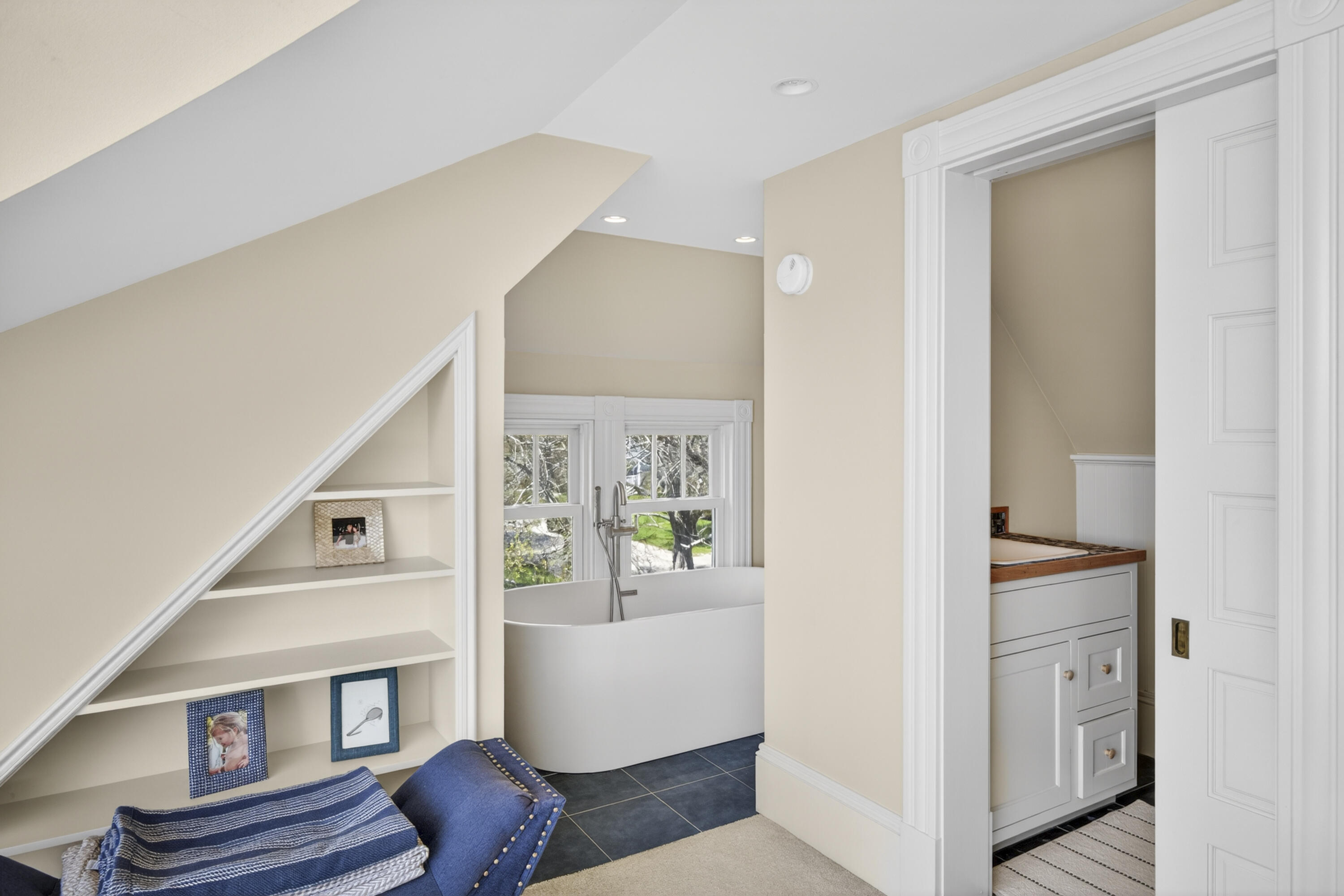 25 Sea Street Camden ME 04843