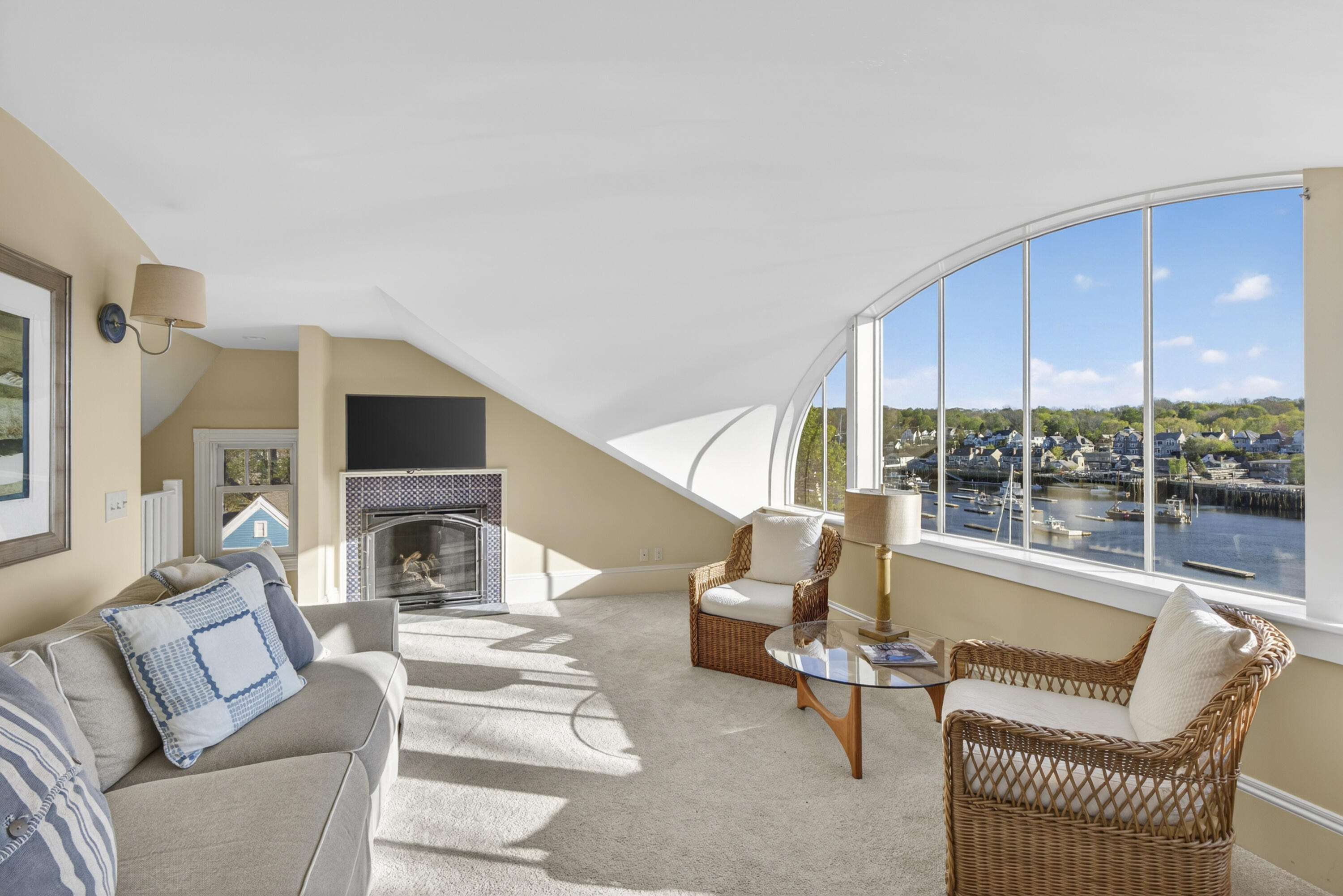 25 Sea Street Camden ME 04843
