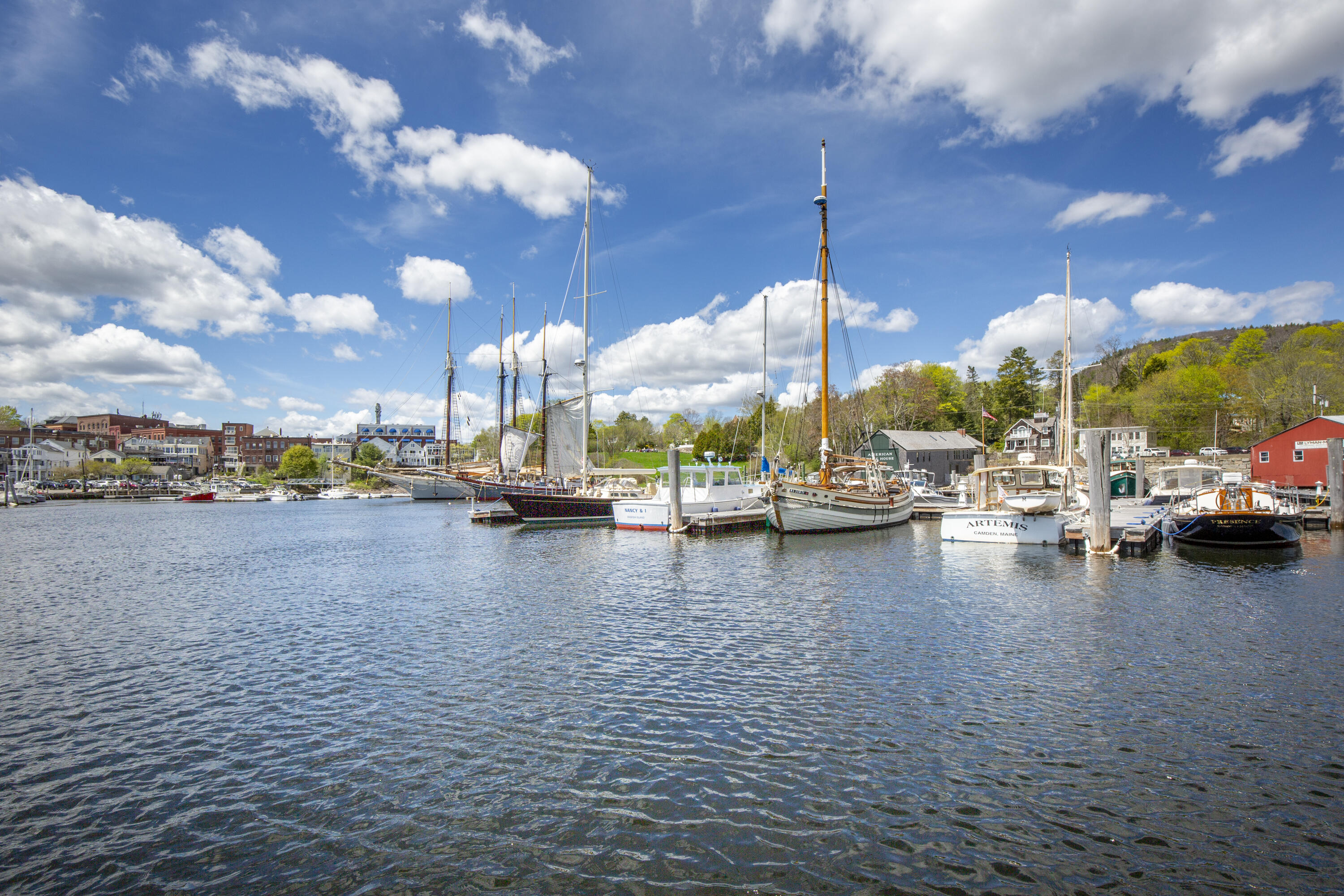 25 Sea Street Camden ME 04843