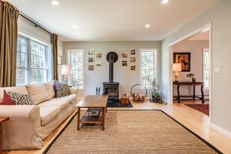 99 Rangdale Road Durham ME 04222