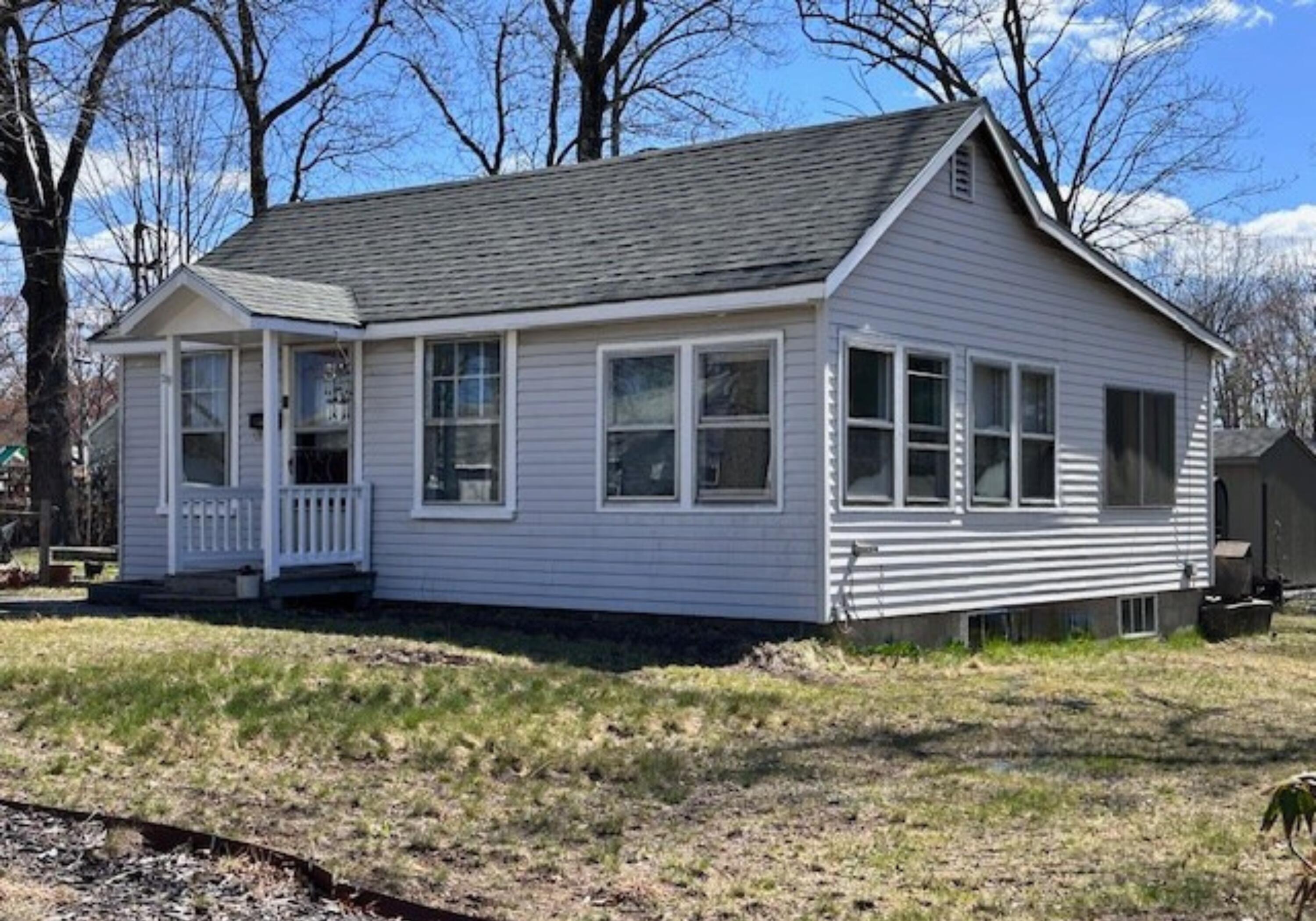 26 Carver Street Sanford ME 04073