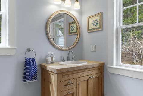 42 Pumpkin Cove Road Bristol ME 04554