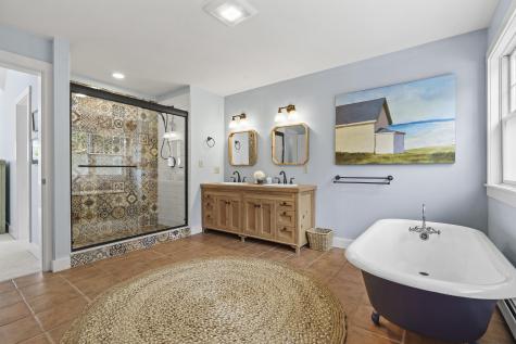 42 Pumpkin Cove Road Bristol ME 04554