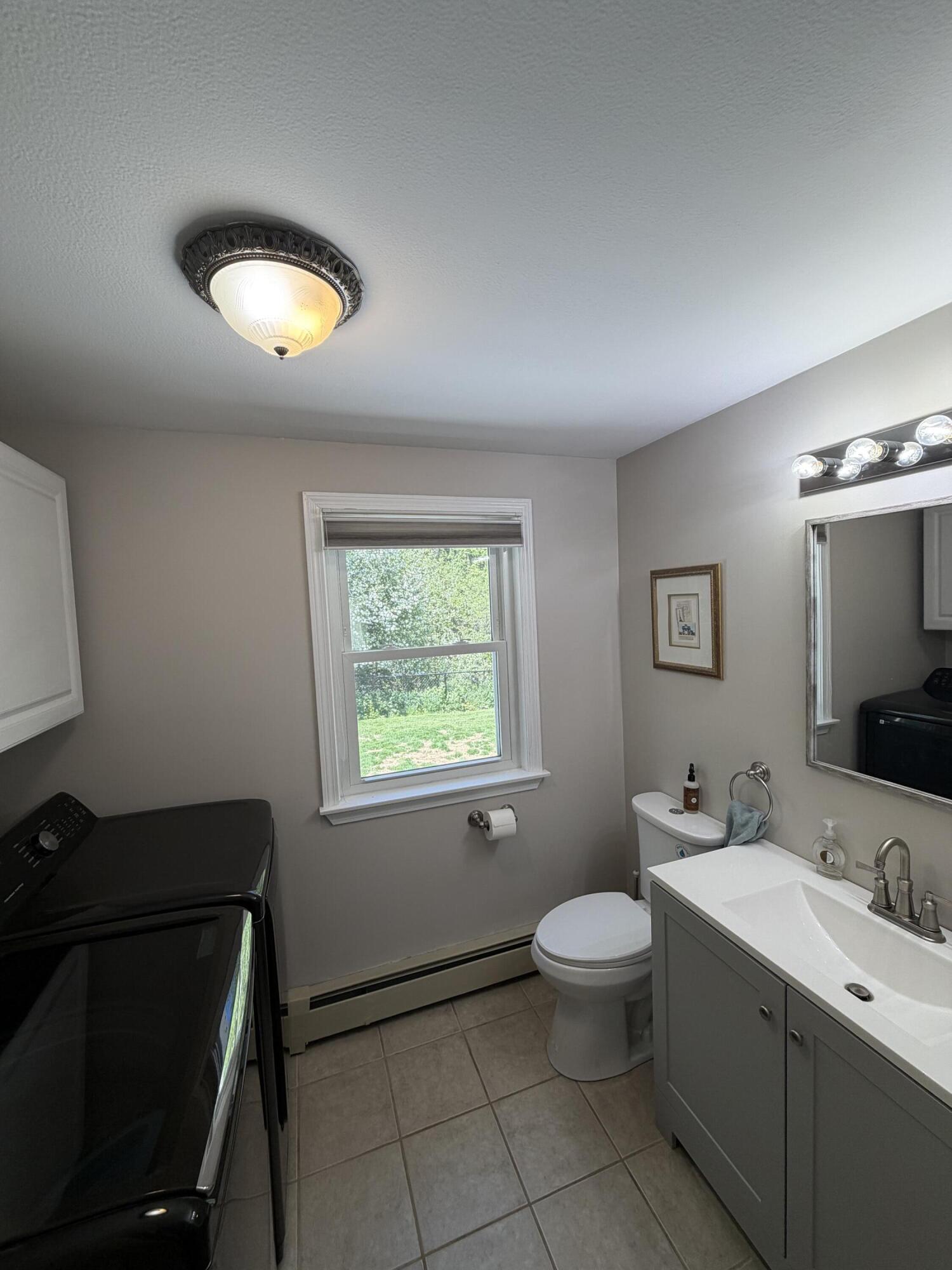 10 Constitution Avenue Hampden ME 04444