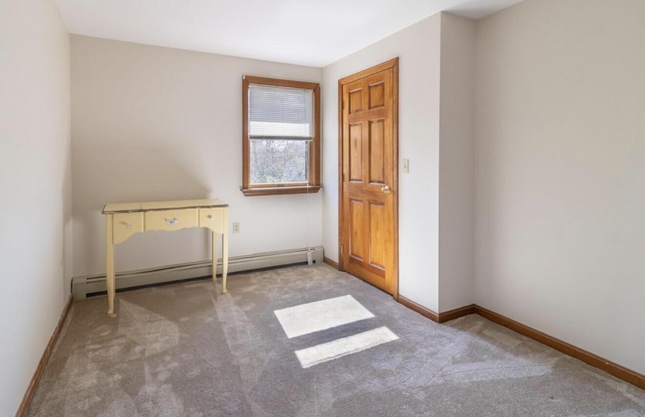 10 Constitution Avenue Hampden ME 04444