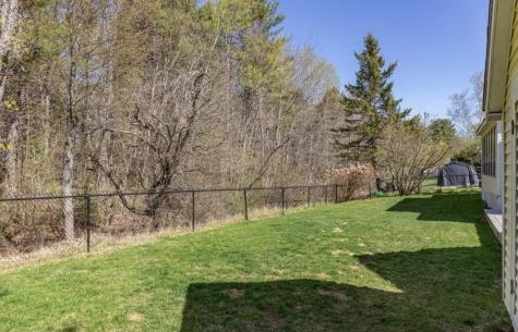 10 Constitution Avenue Hampden ME 04444