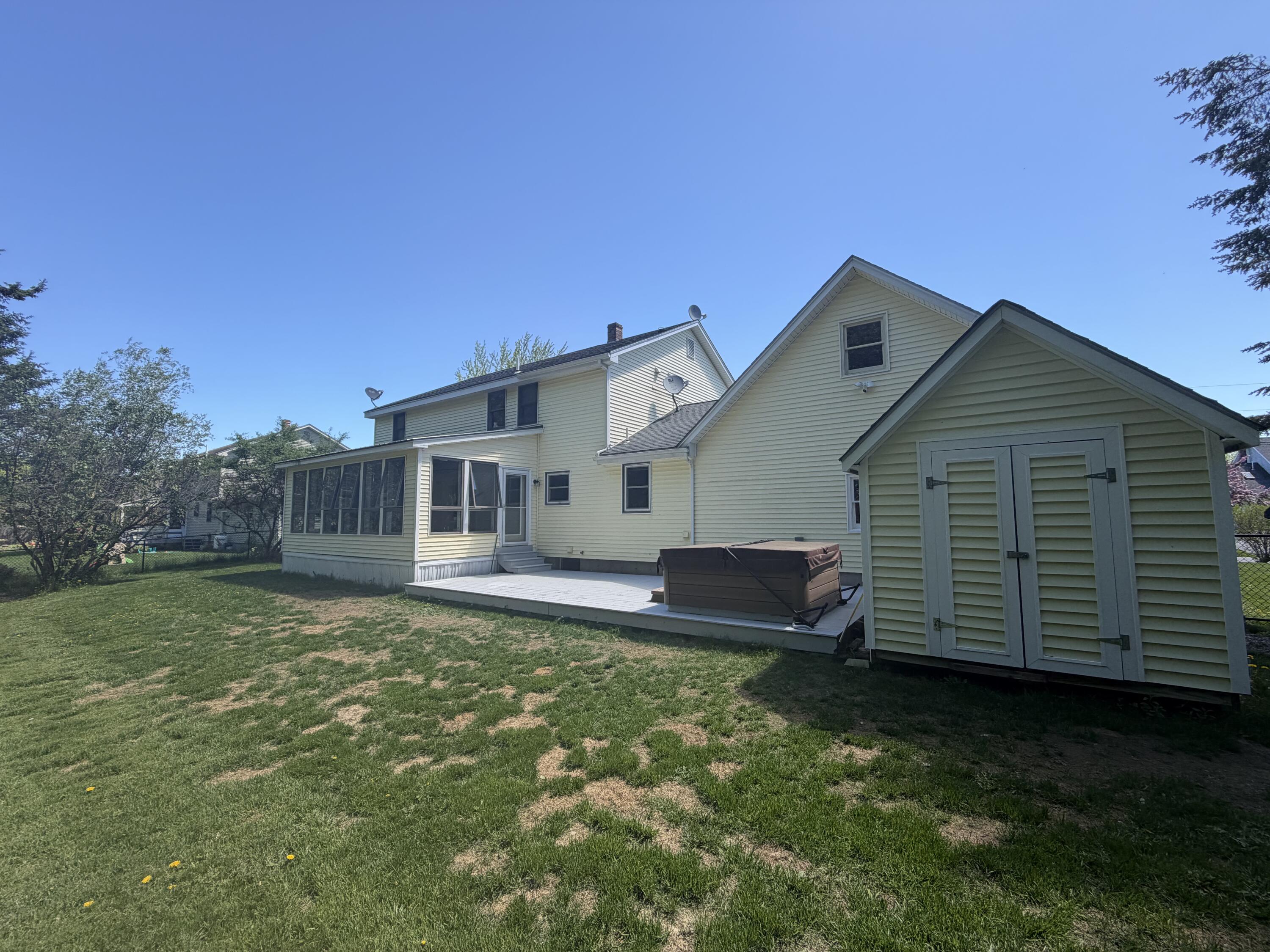 10 Constitution Avenue Hampden ME 04444