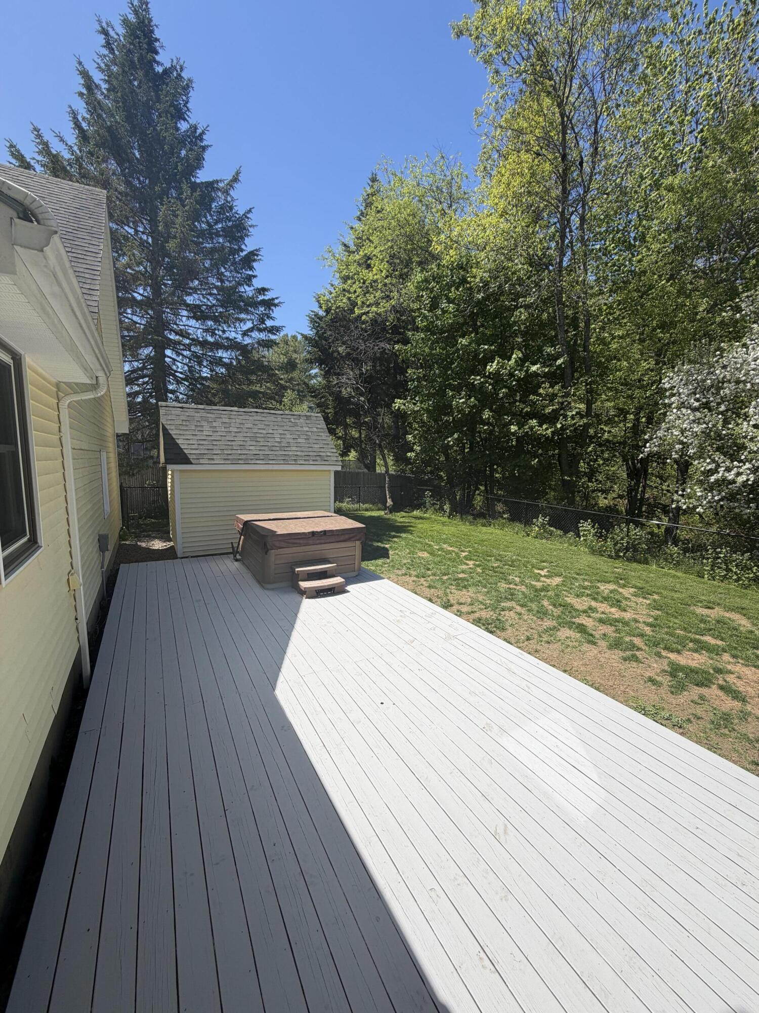 10 Constitution Avenue Hampden ME 04444