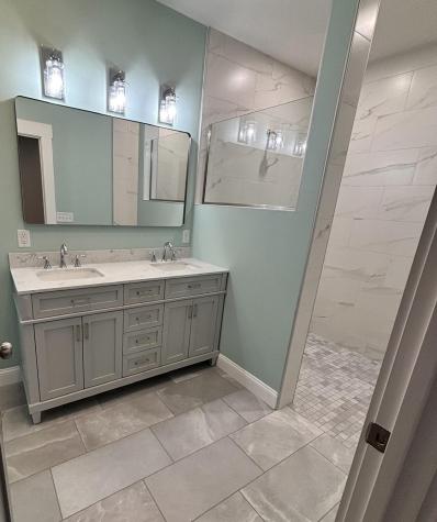 8 Peck Drive Newport ME 04953