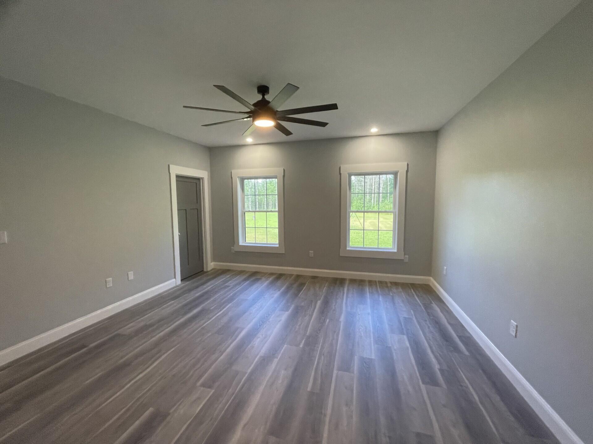 8 Peck Drive Newport ME 04953