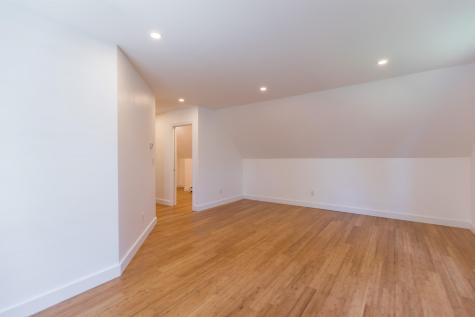 70 Depot Road Falmouth ME 04105