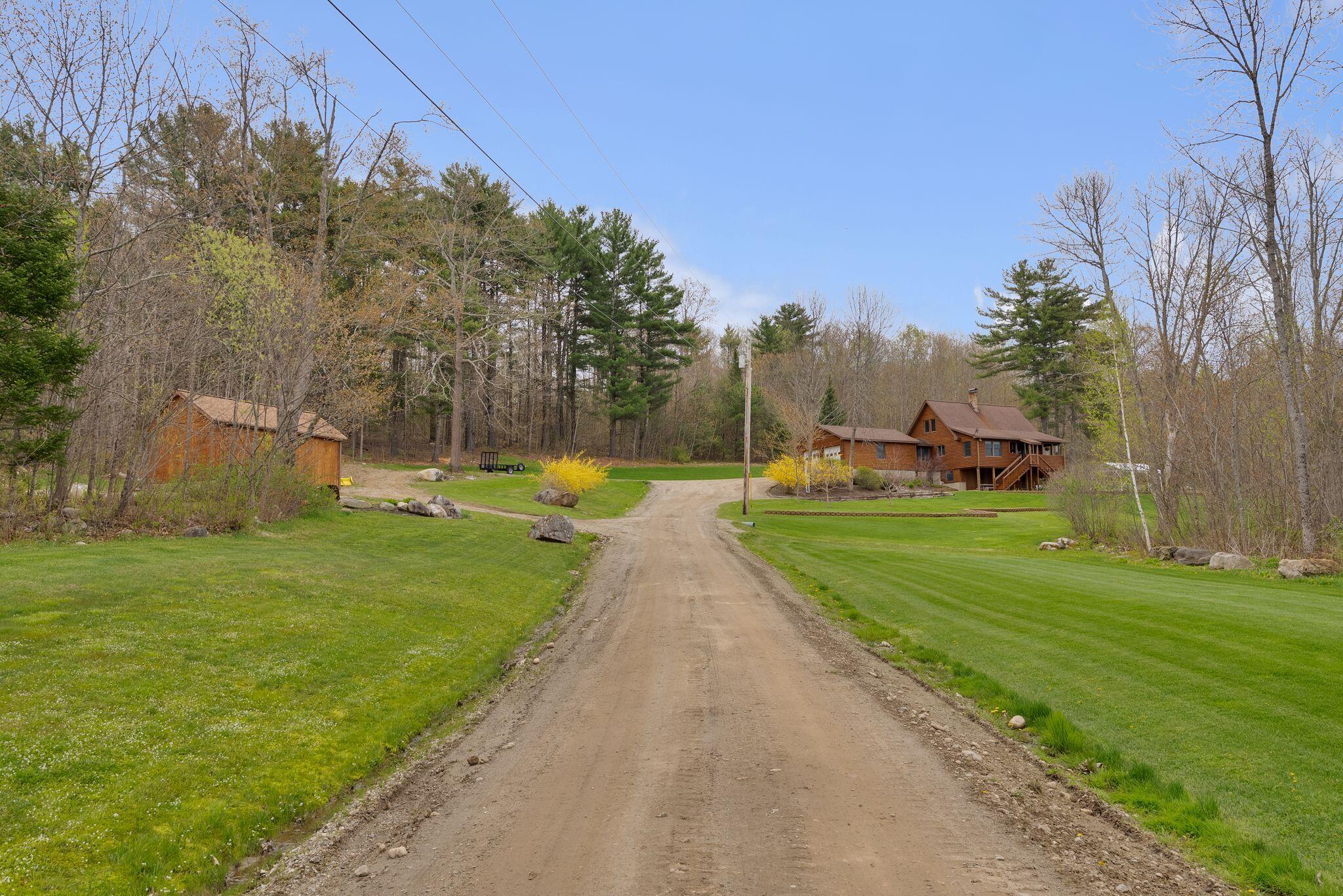 276 Middle Road Dresden ME 04342