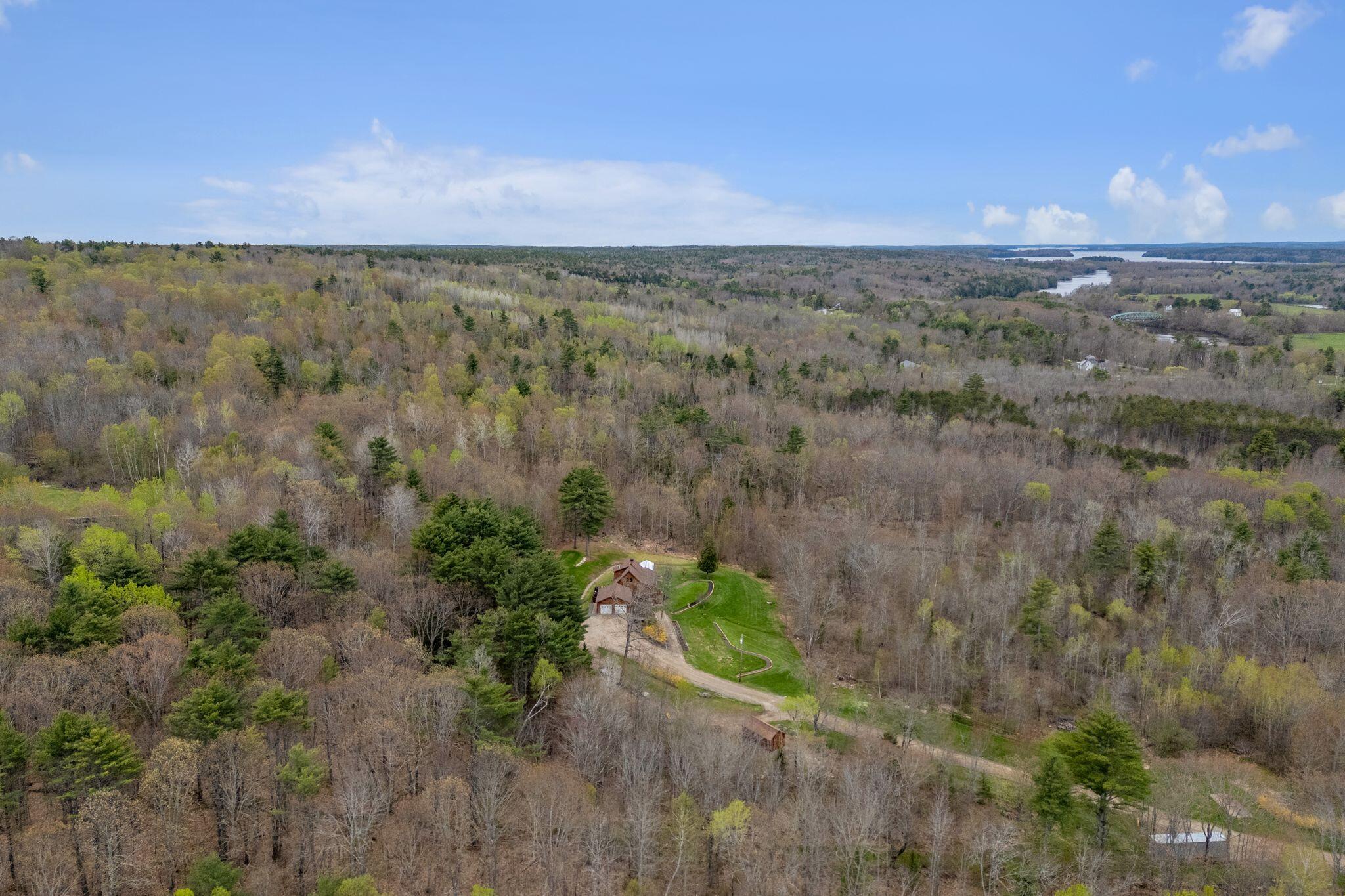 276 Middle Road Dresden ME 04342