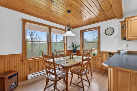 276 Middle Road Dresden ME 04342