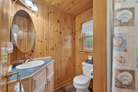 276 Middle Road Dresden ME 04342