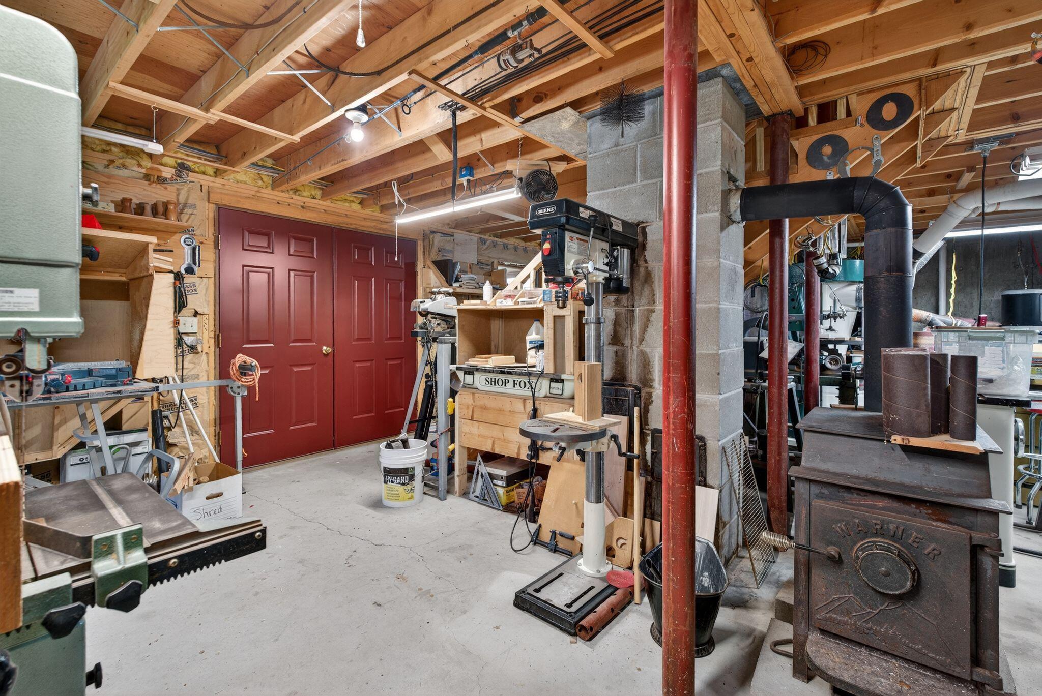 276 Middle Road Dresden ME 04342