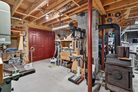 276 Middle Road Dresden ME 04342