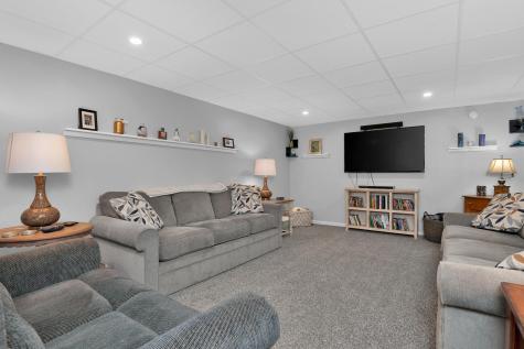 34 Chestnut Heights Road Gray ME 04039