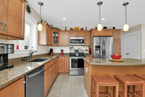 34 Chestnut Heights Road Gray ME 04039