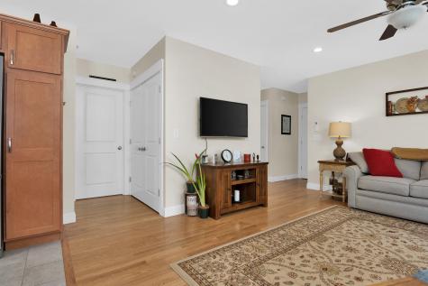 34 Chestnut Heights Road Gray ME 04039
