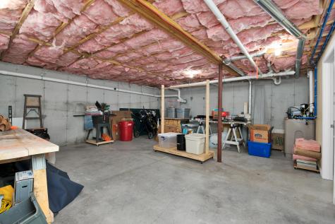 34 Chestnut Heights Road Gray ME 04039