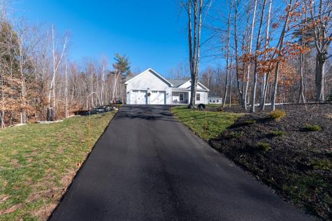34 Chestnut Heights Road Gray ME 04039