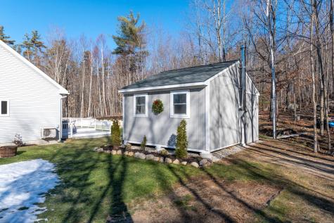 34 Chestnut Heights Road Gray ME 04039