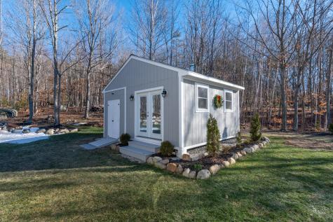 34 Chestnut Heights Road Gray ME 04039