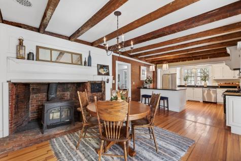 392 Walnut Hill Road North Yarmouth ME 04097