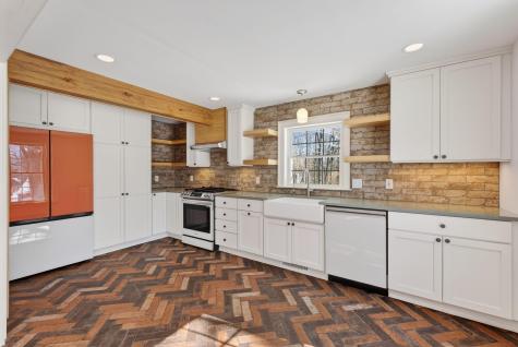 392 Walnut Hill Road North Yarmouth ME 04097