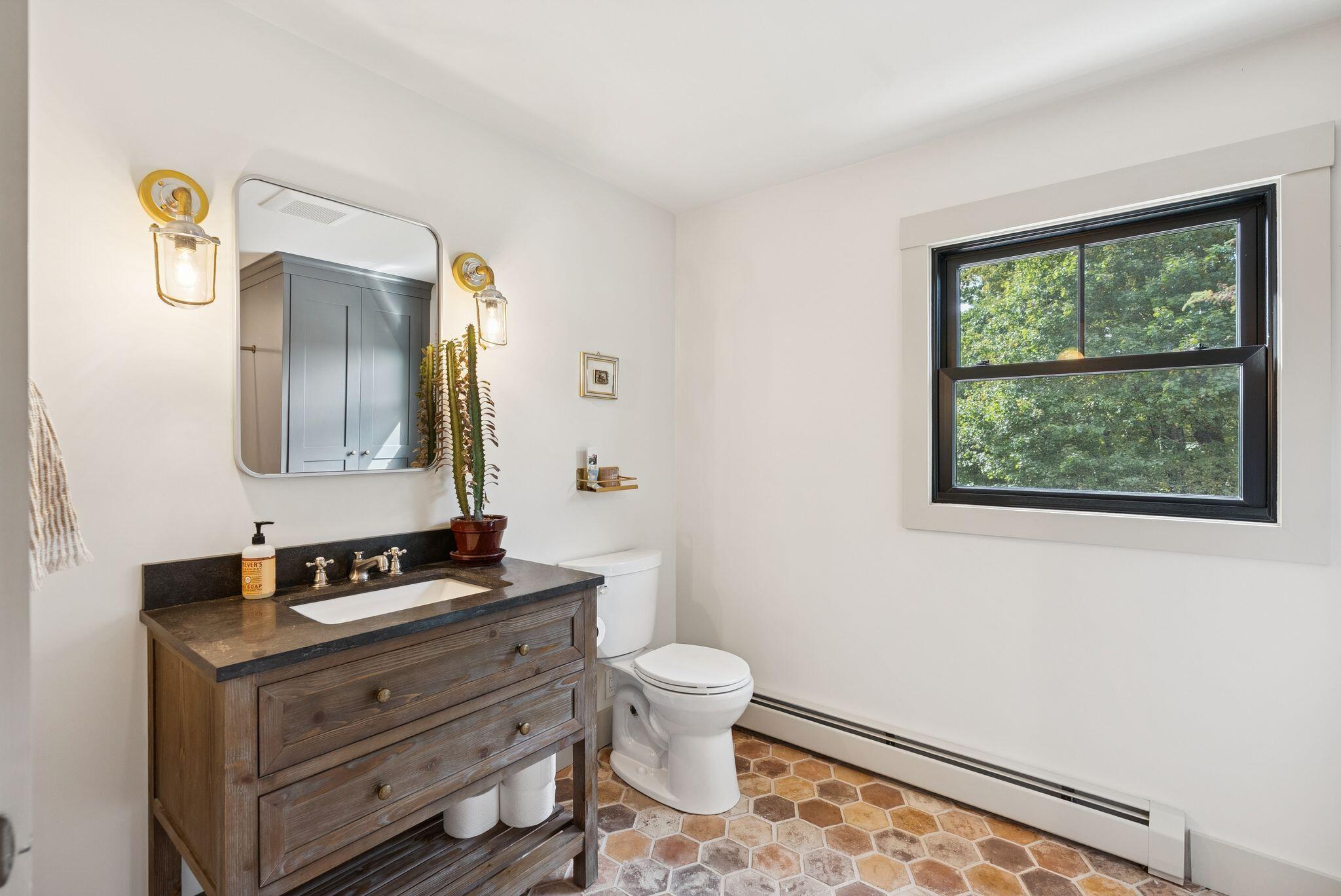 1 Ledge Road Cumberland ME 04110