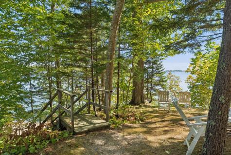 1 Ledge Road Cumberland ME 04110