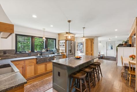 1 Ledge Road Cumberland ME 04110