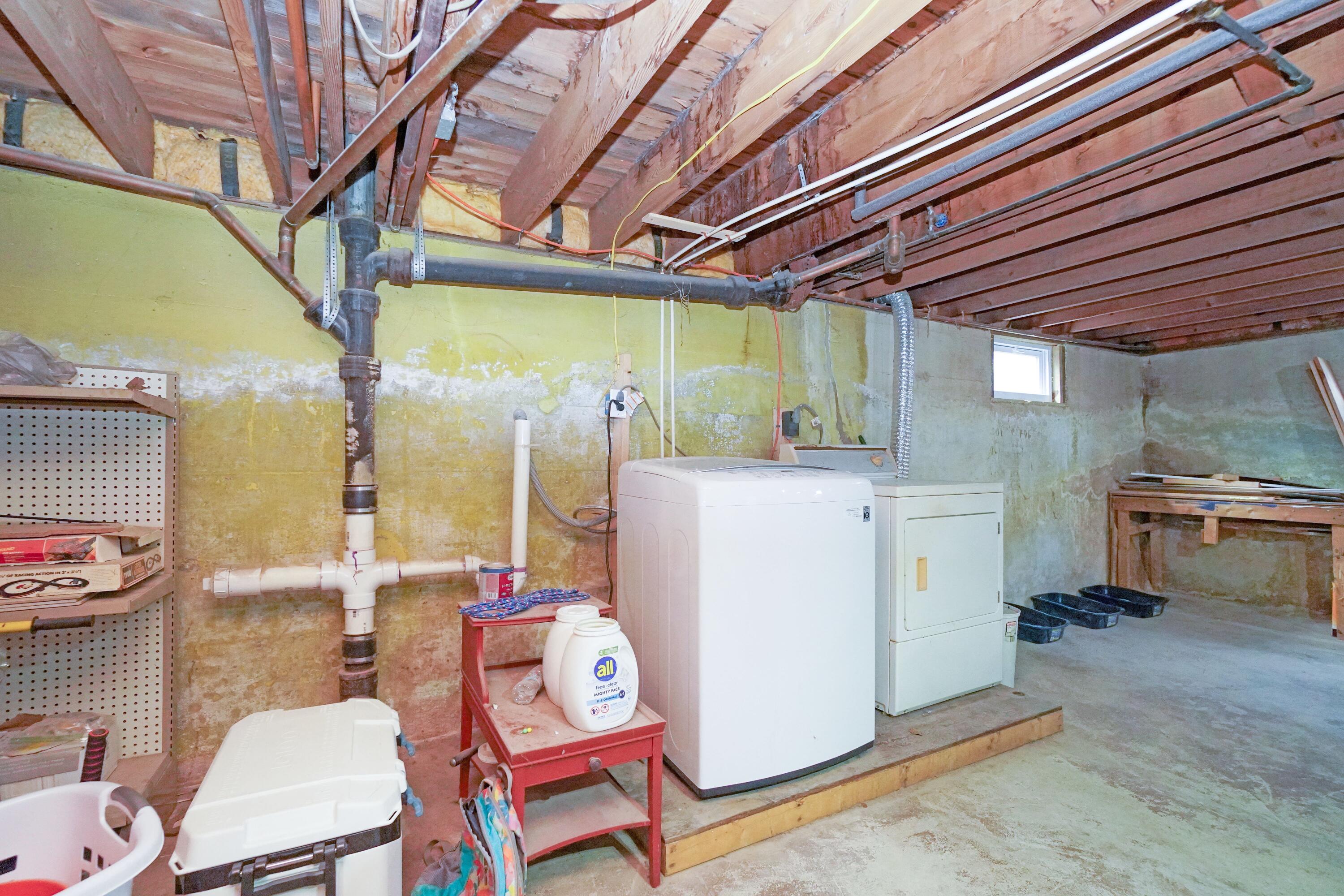 77 Harold Street Lewiston ME 04240