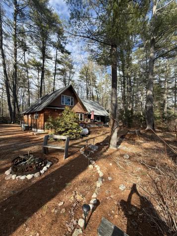 45 Crooked Way Naples ME 04055